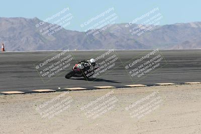 media/Oct-30-2025-Racers Edge (Thu) [[dabbdaf680]]/2-A Group/Session 3 Bowl/